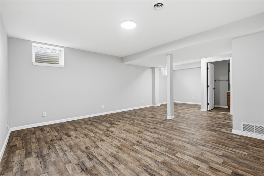 5653 Meridian Rd