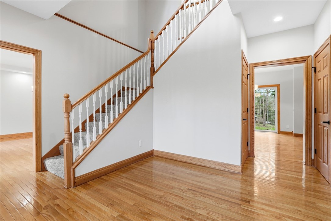 5653 Meridian Rd