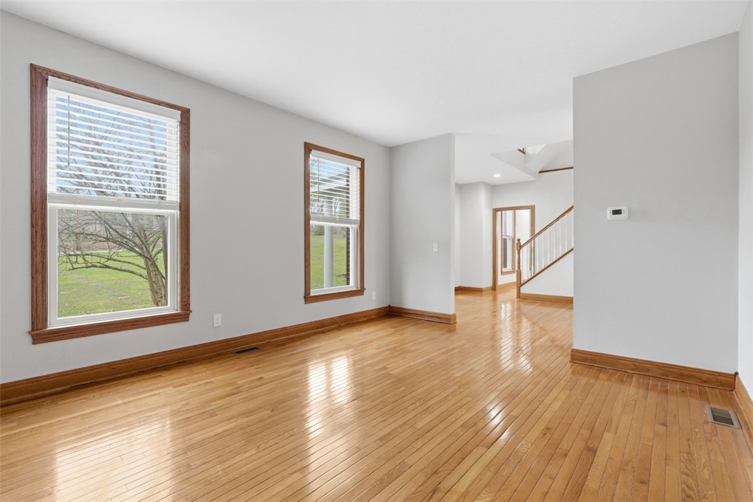 5653 Meridian Rd
