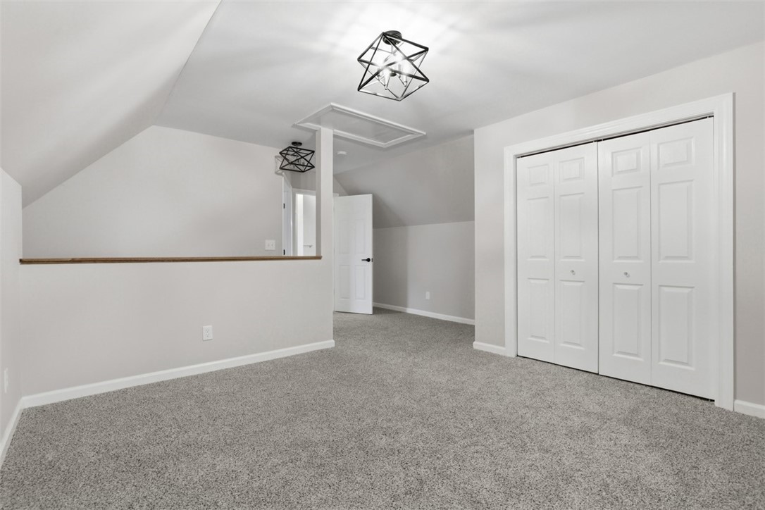 5653 Meridian Rd