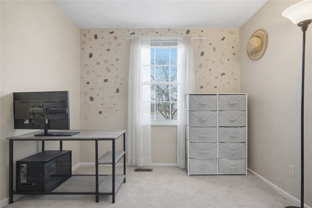 129 Scottsdale Dr