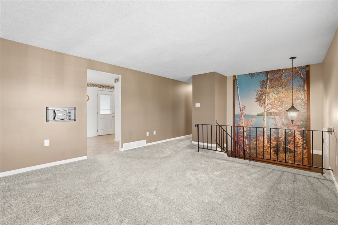 114 Lycoming Dr