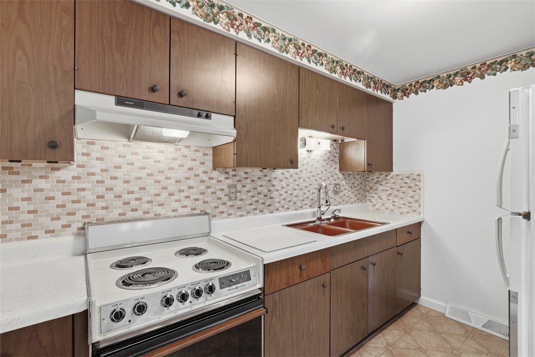 114 Lycoming Dr