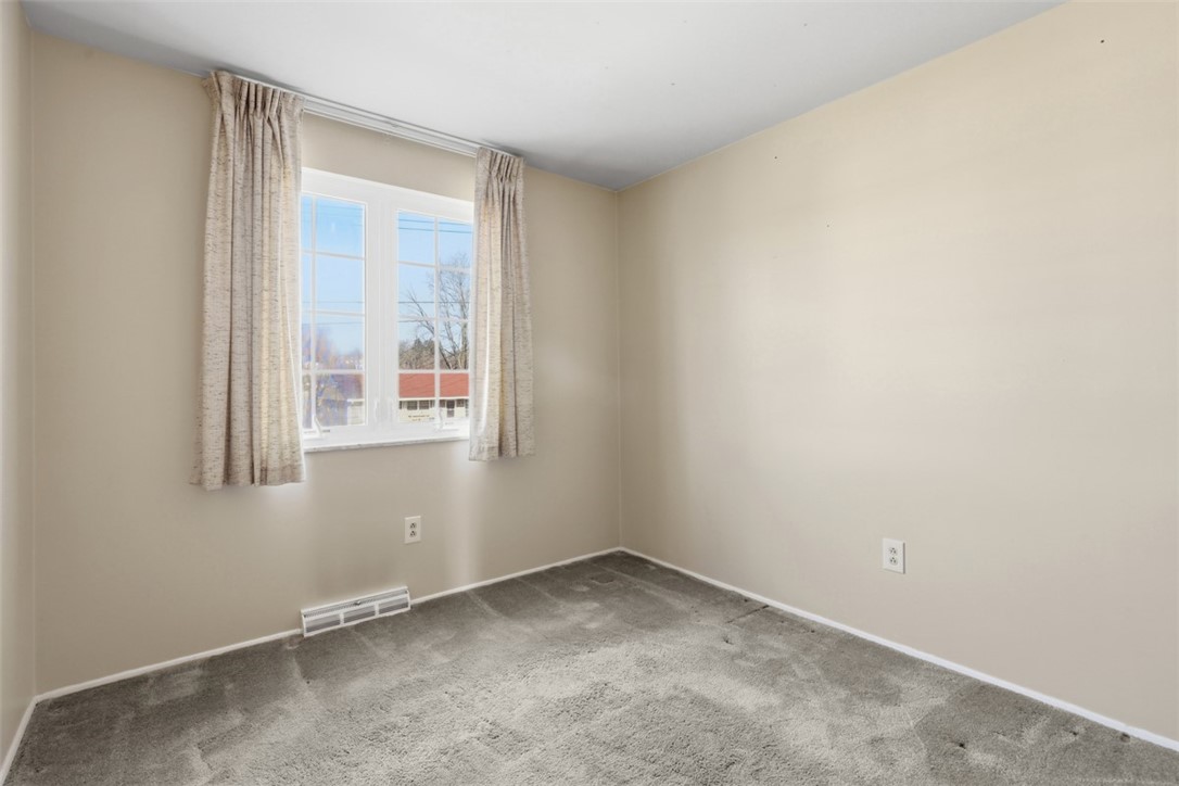 114 Lycoming Dr