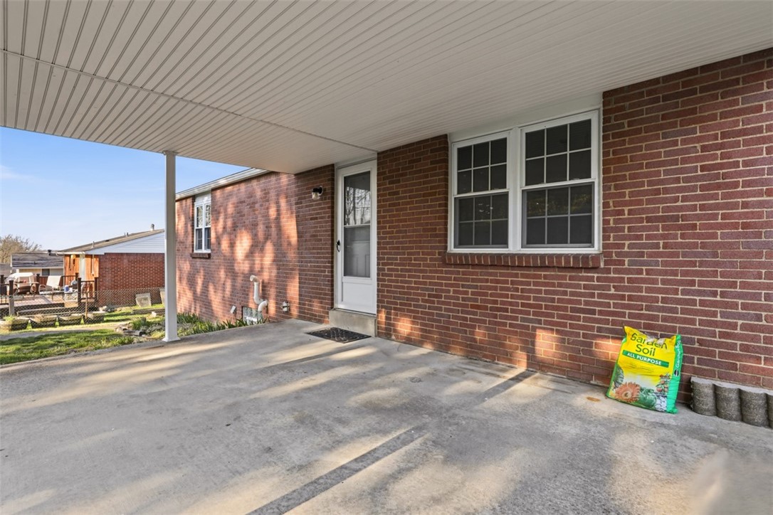 114 Lycoming Dr