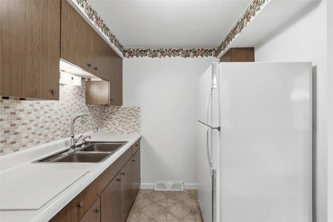 114 Lycoming Dr