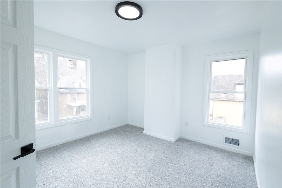 143 Orchard St