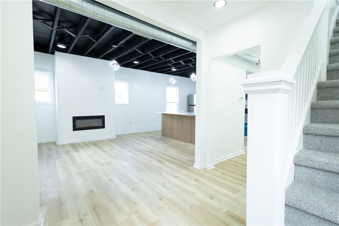 143 Orchard St
