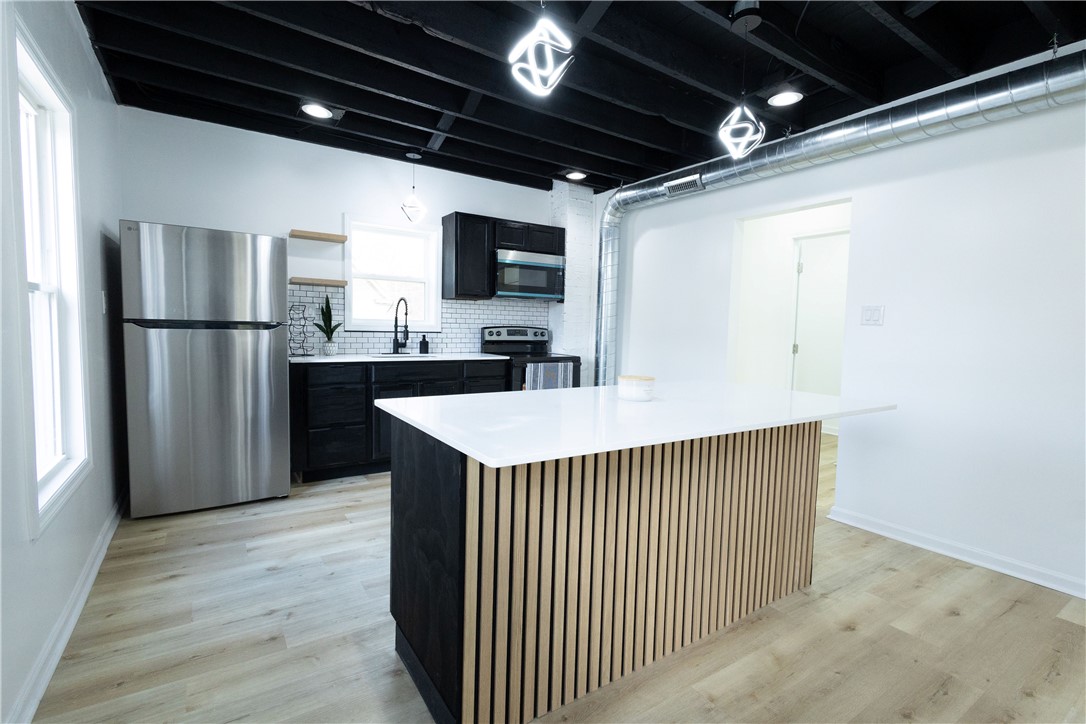 143 Orchard St