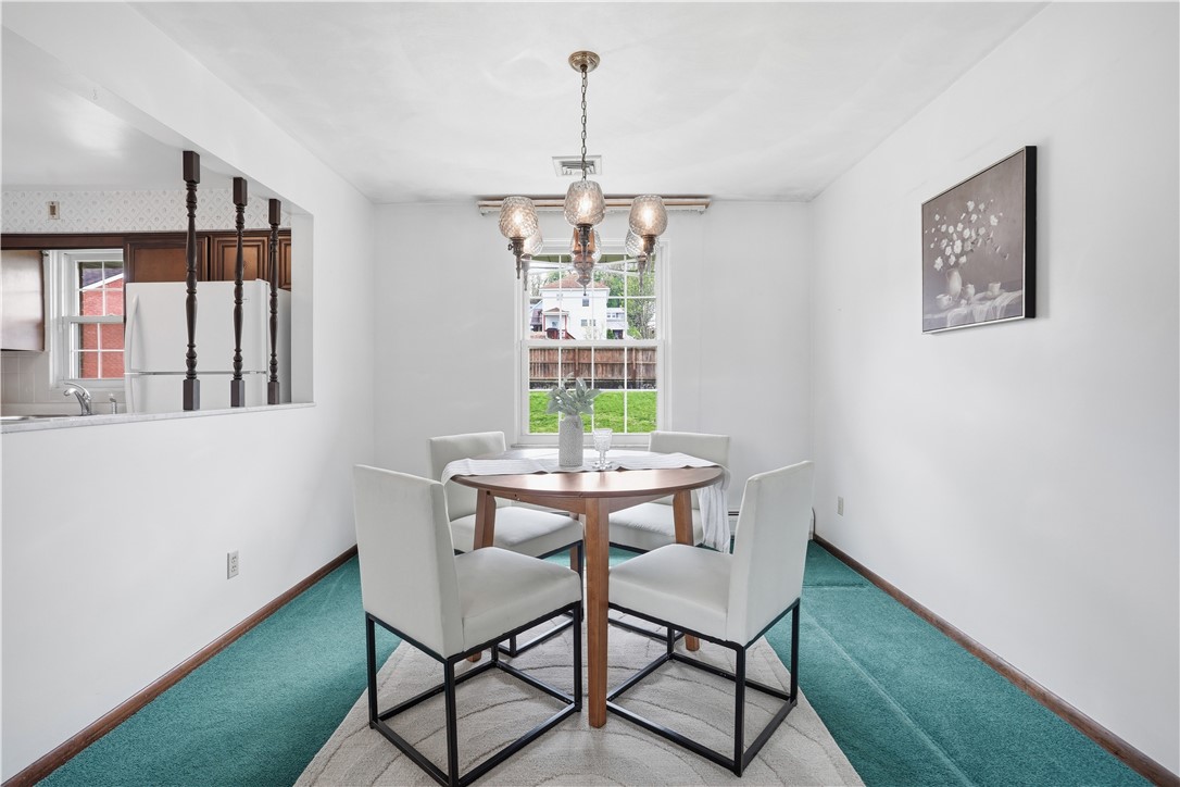 1618 Ridge Ave