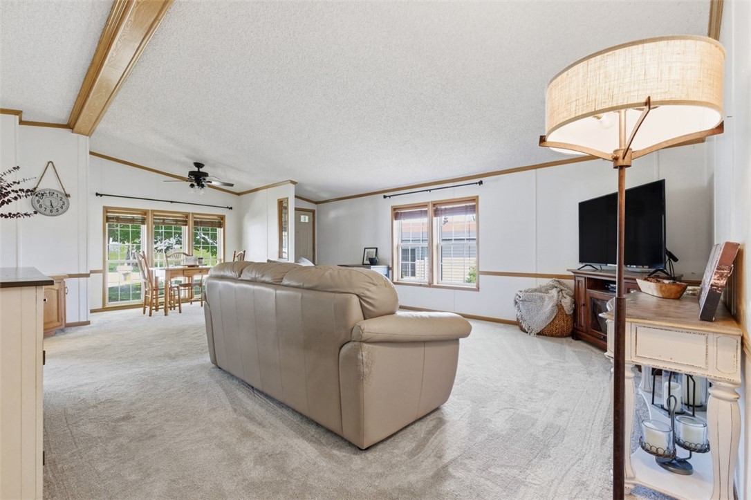 10 North Rock Lake Court