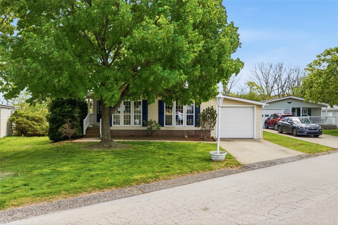 10 North Rock Lake Court