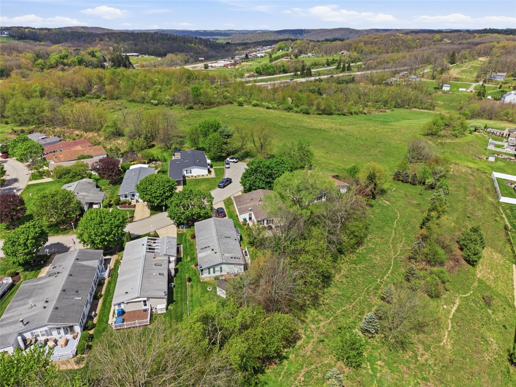10 North Rock Lake Court