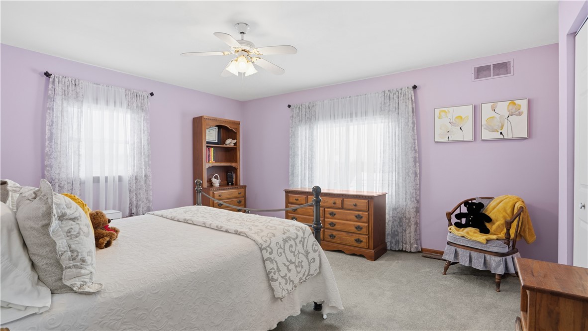 32 Herbst Rd