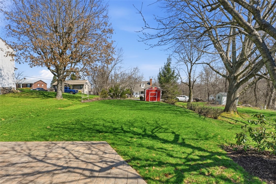 32 Herbst Rd