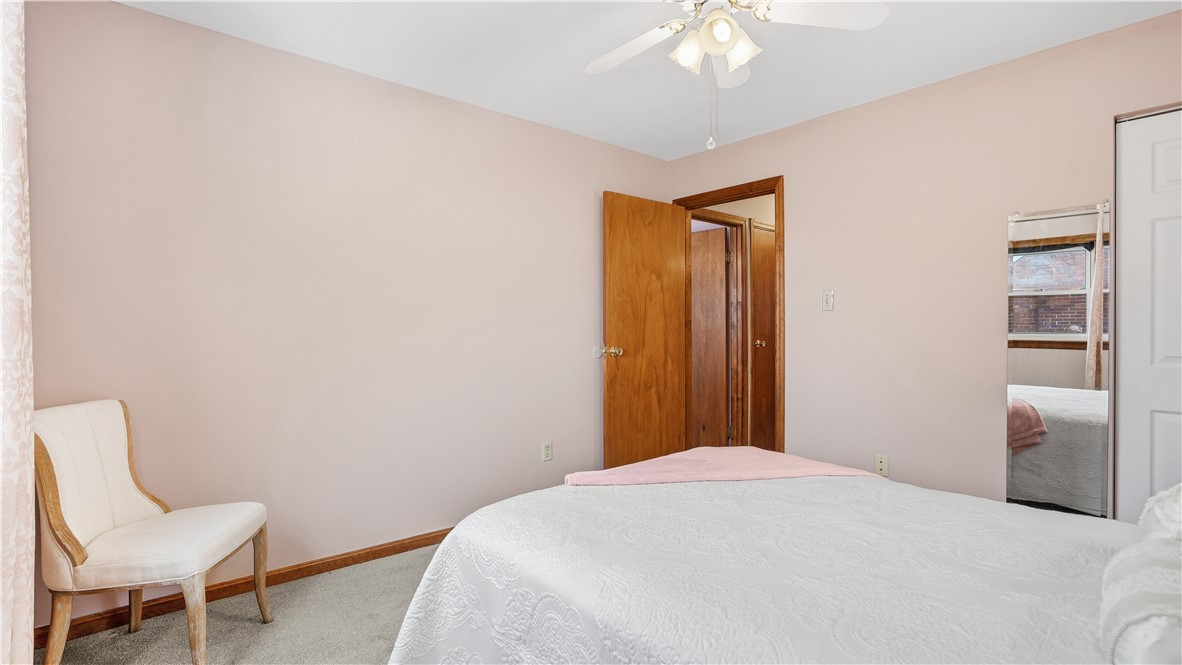32 Herbst Rd