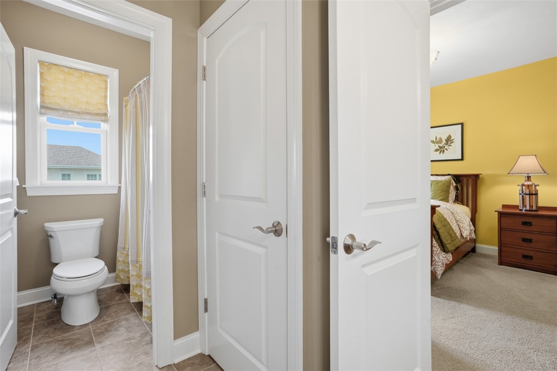195 Seneca PL