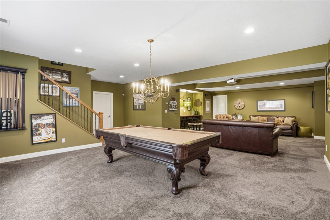 195 Seneca PL