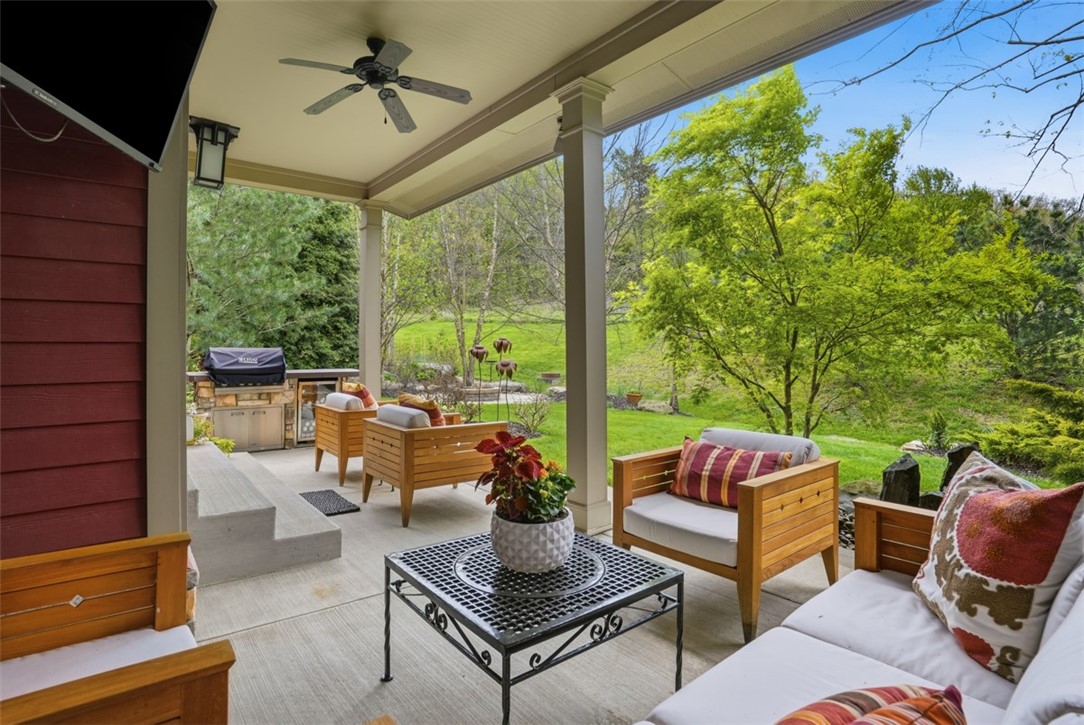 195 Seneca PL