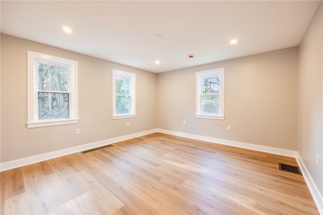 5 N Park Rd