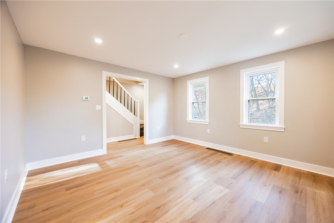 5 N Park Rd