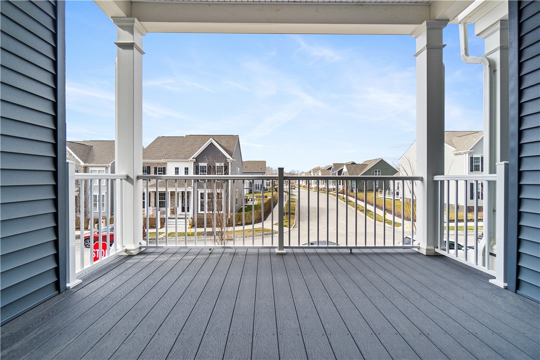 314 Harlequin St