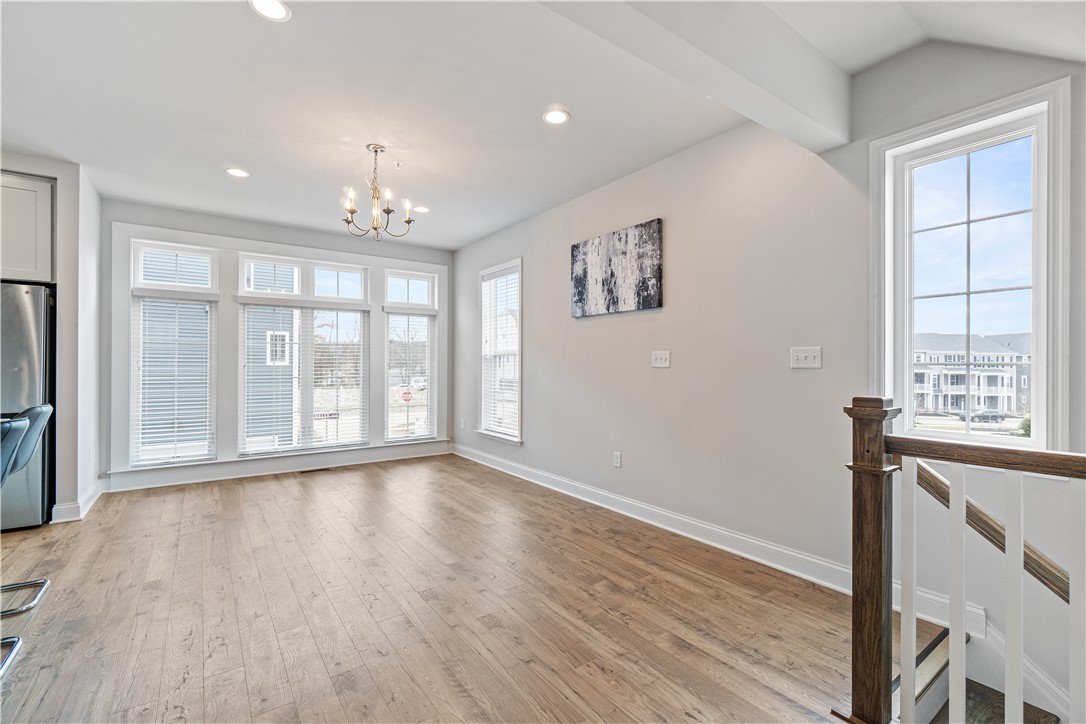 314 Harlequin St