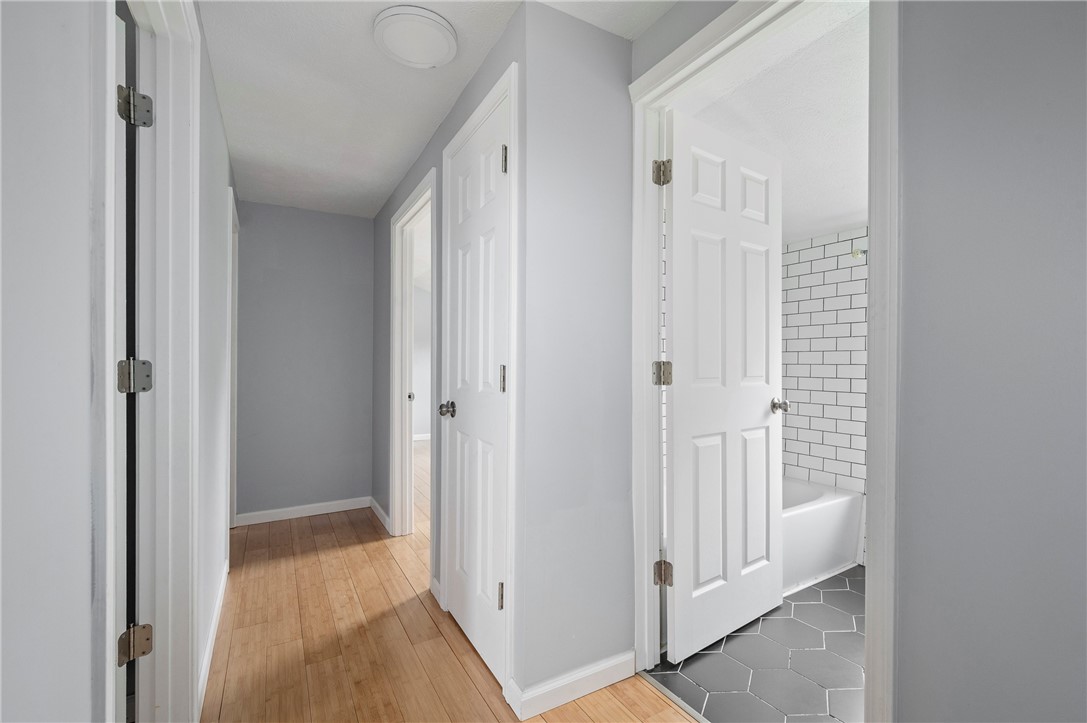 126 8th Ave