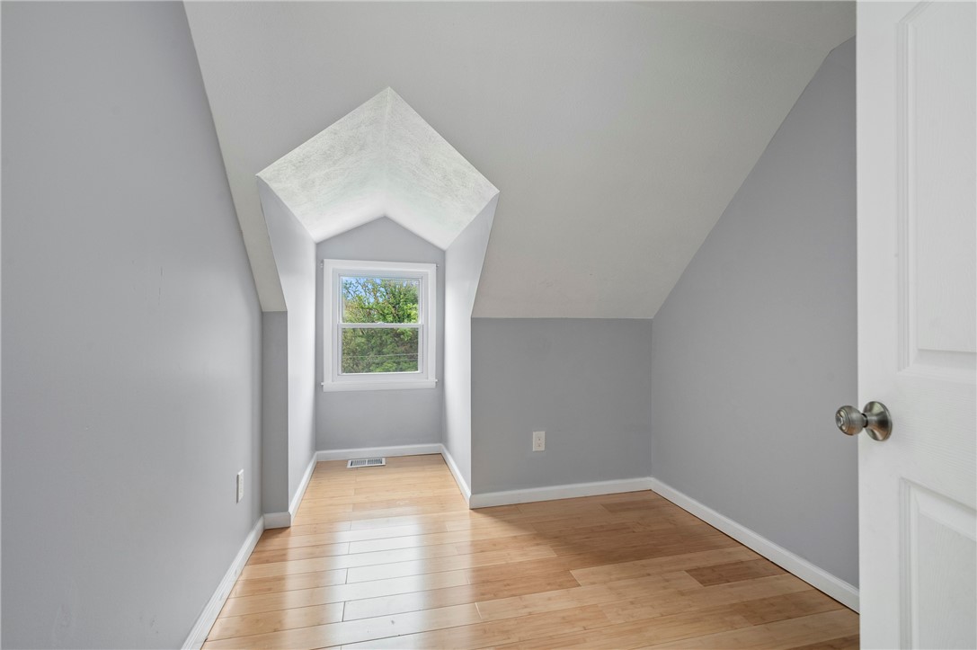 126 8th Ave