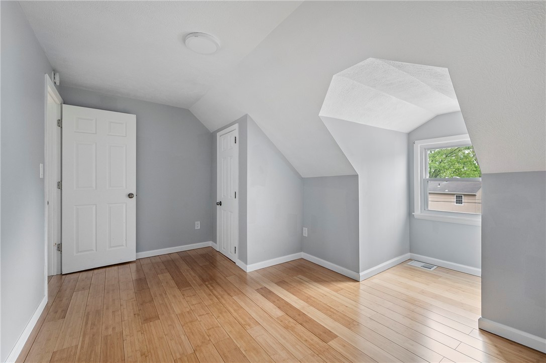 126 8th Ave