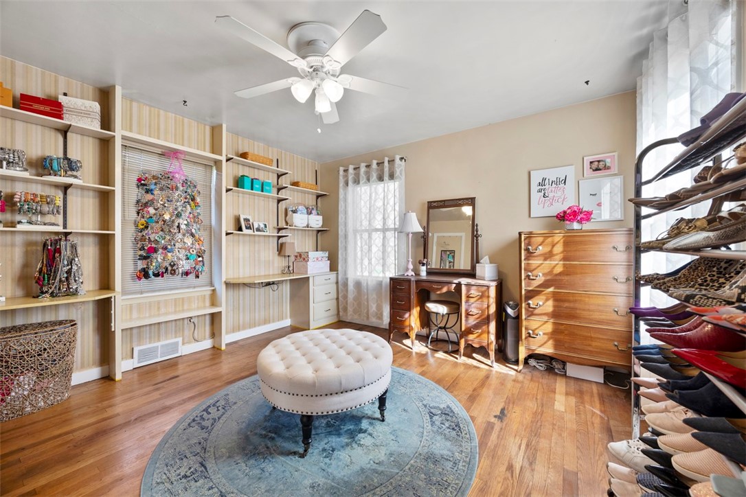 211 Patton Dr