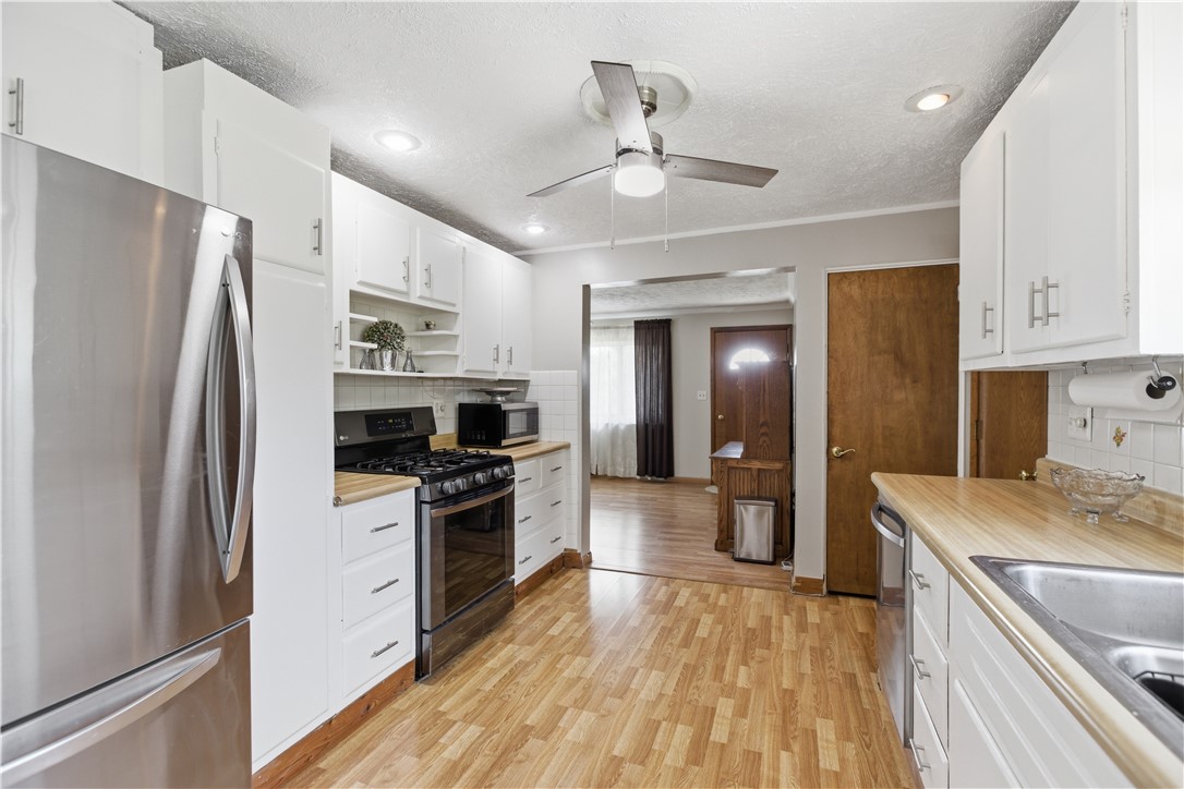 203 Burch Dr