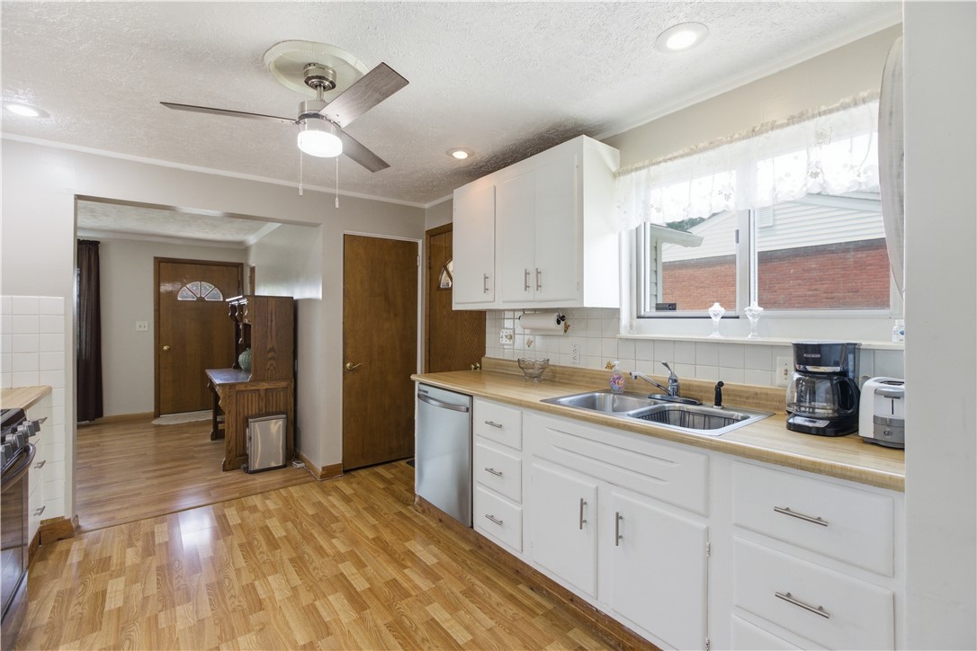 203 Burch Dr