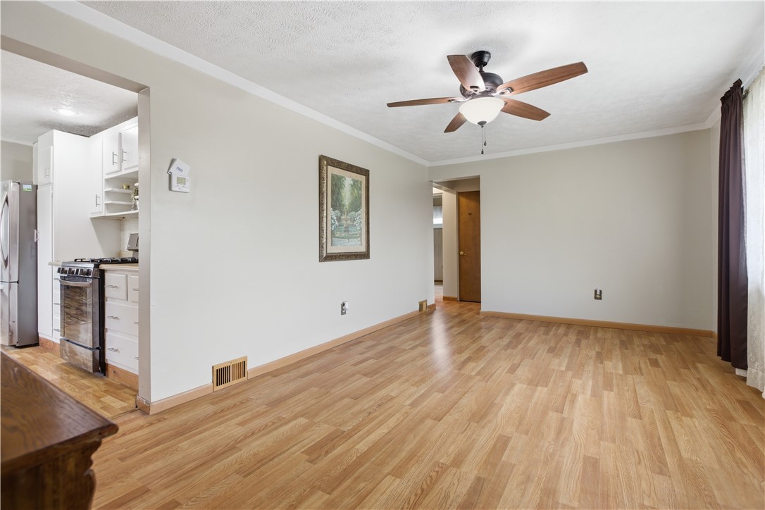 203 Burch Dr