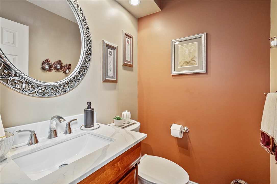 105 Forest Glen Dr