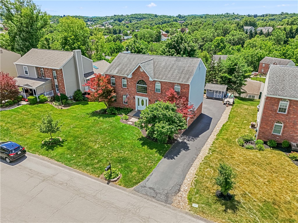 105 Forest Glen Dr