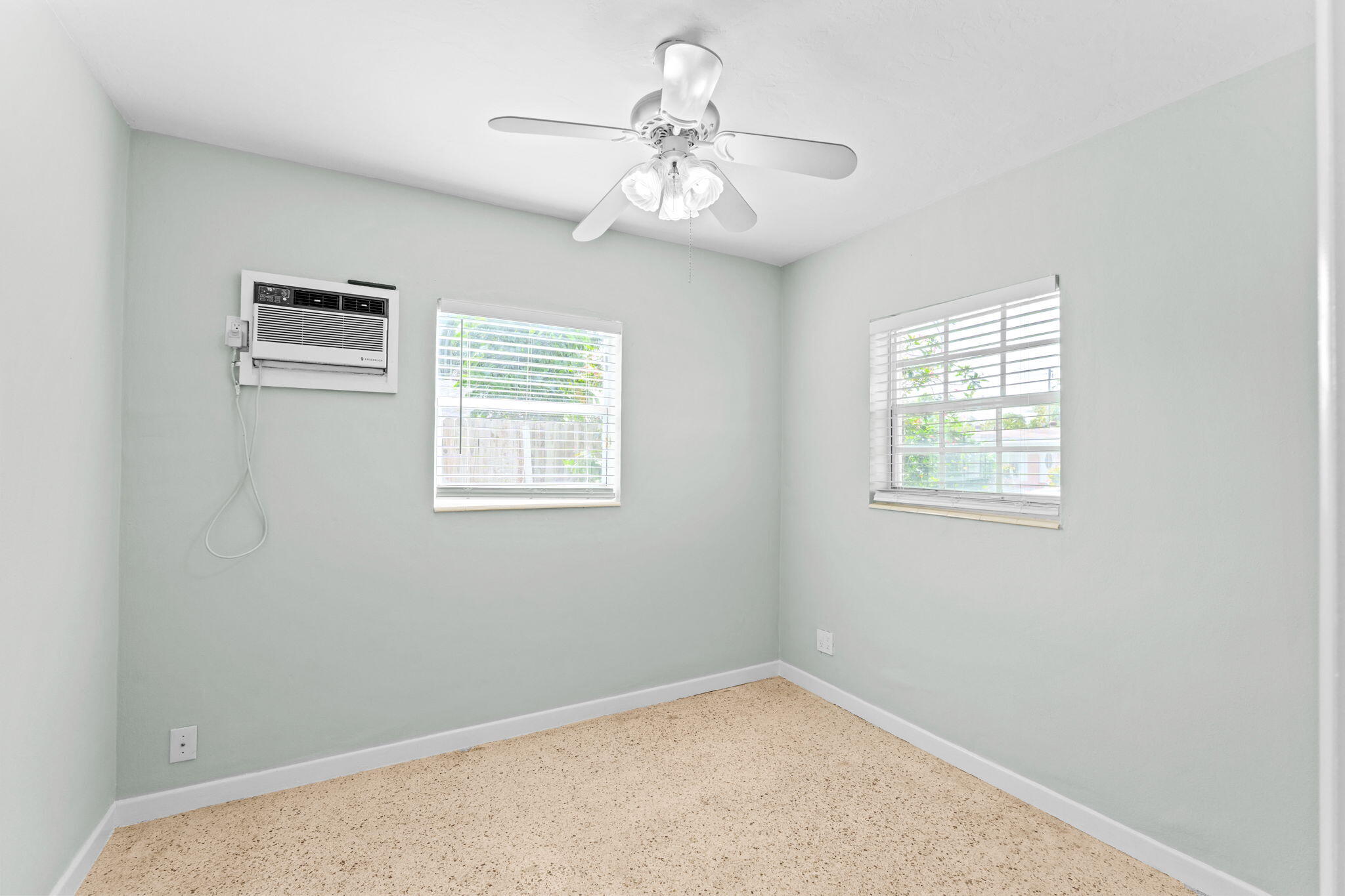 1439 W Broome Street