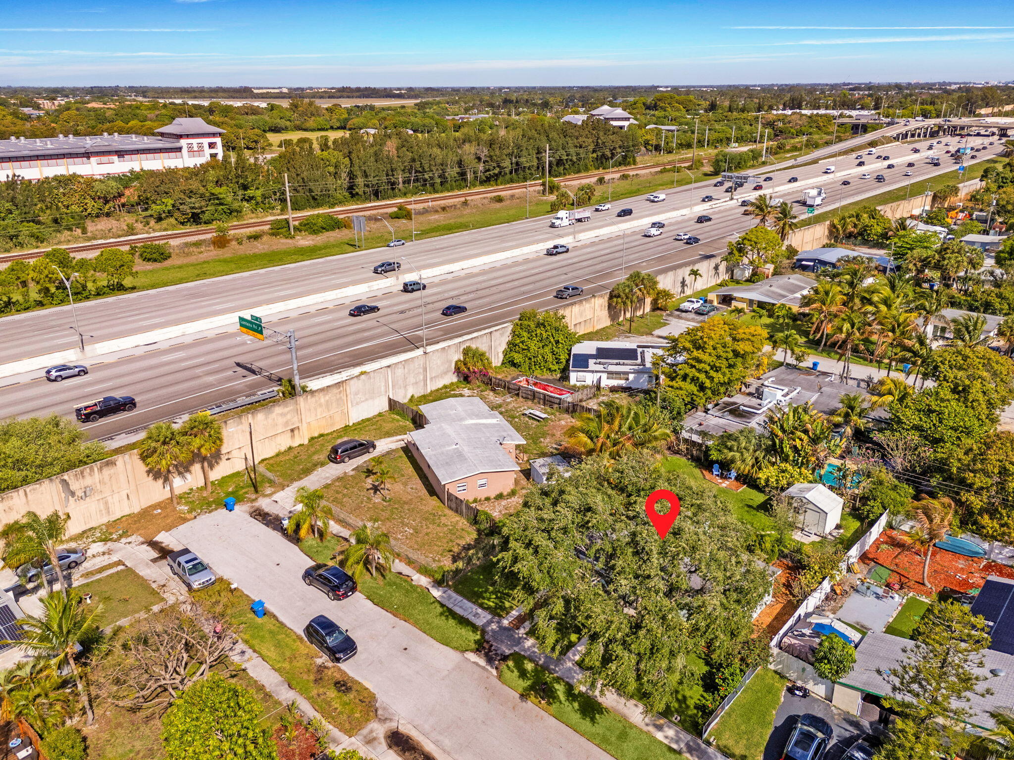 1439 W Broome Street