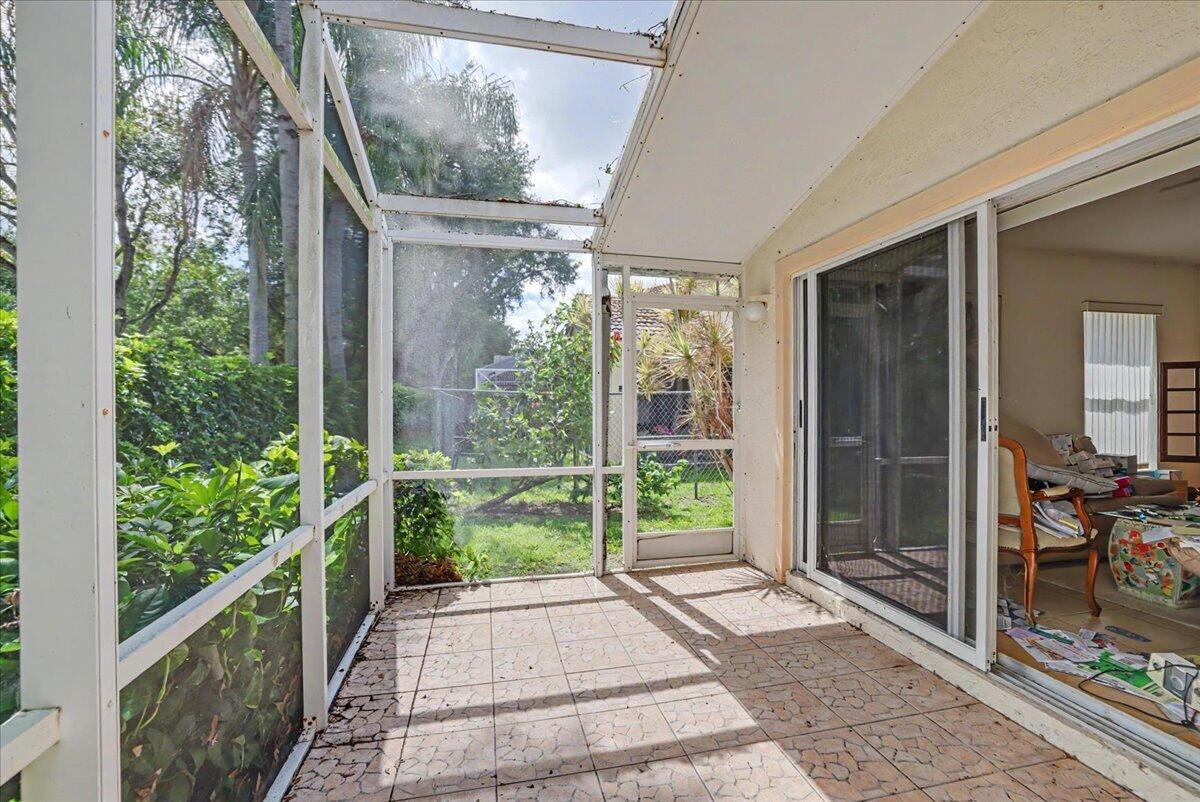 5421 NW 50th Court