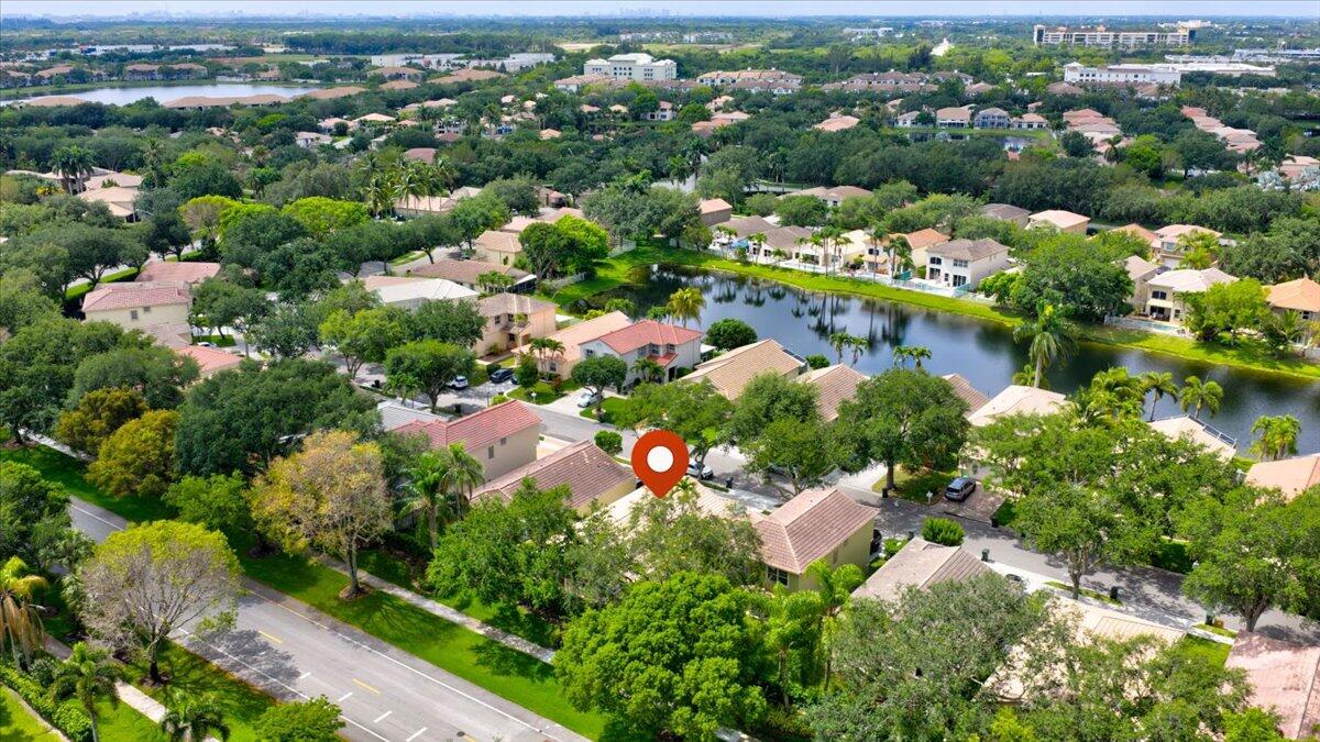 5421 NW 50th Court