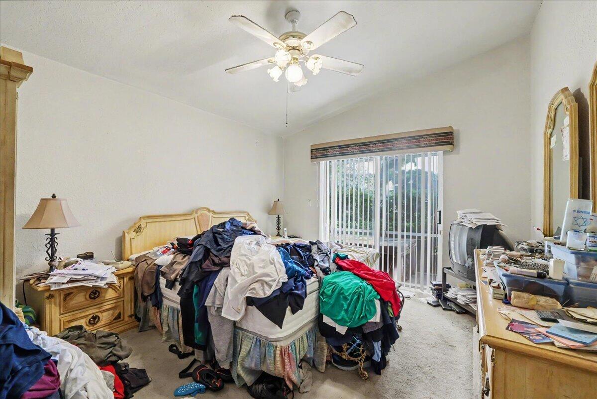 5421 NW 50th Court