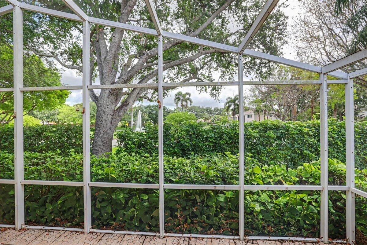 5421 NW 50th Court