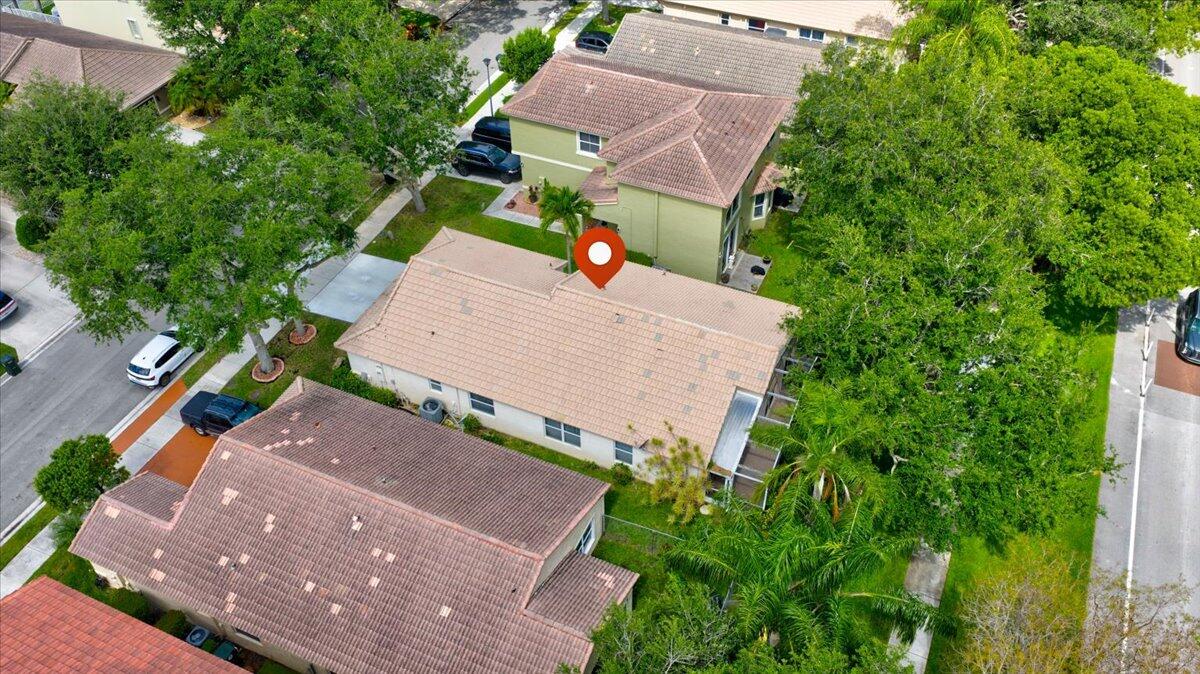 5421 NW 50th Court