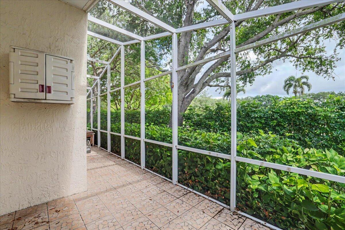 5421 NW 50th Court