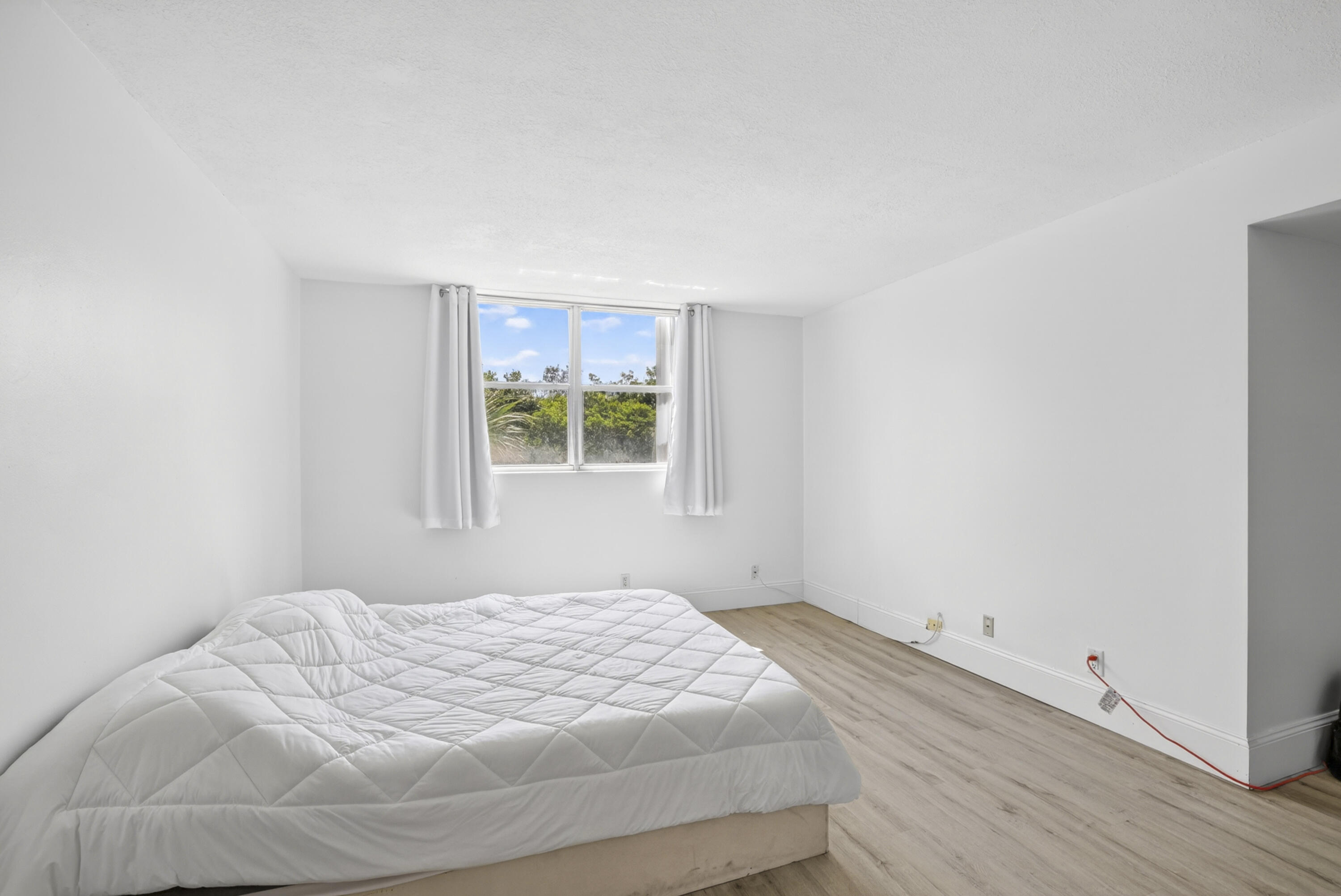 5961 NW 2nd Avenue #302