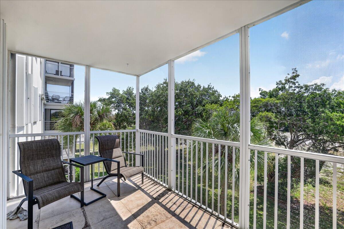 5961 NW 2nd Avenue #302