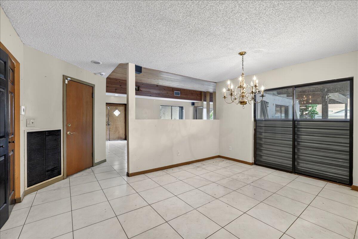 4240 NW 74th Avenue