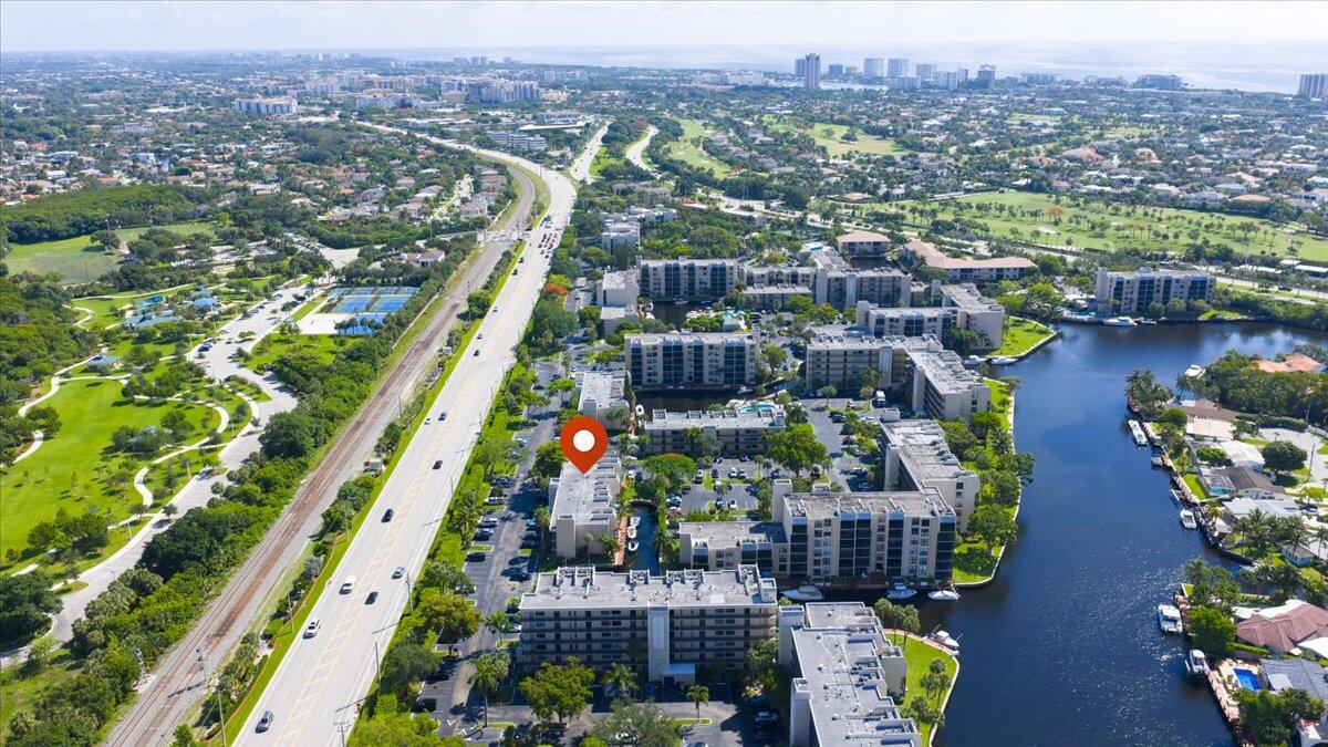 16 Royal Palm Way 2050