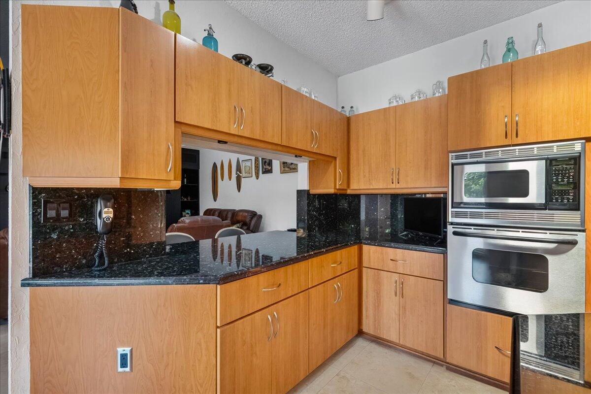 5044 NW 81st Avenue