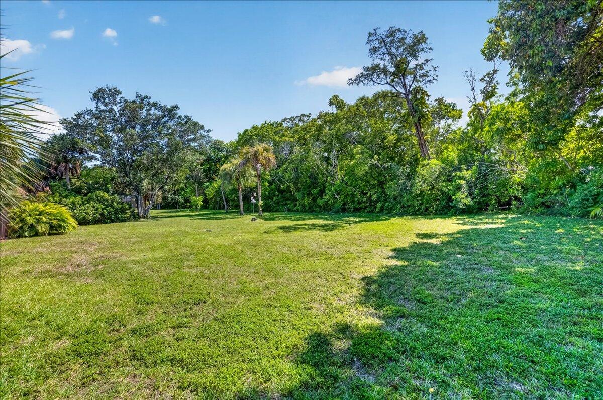 5044 NW 81st Avenue